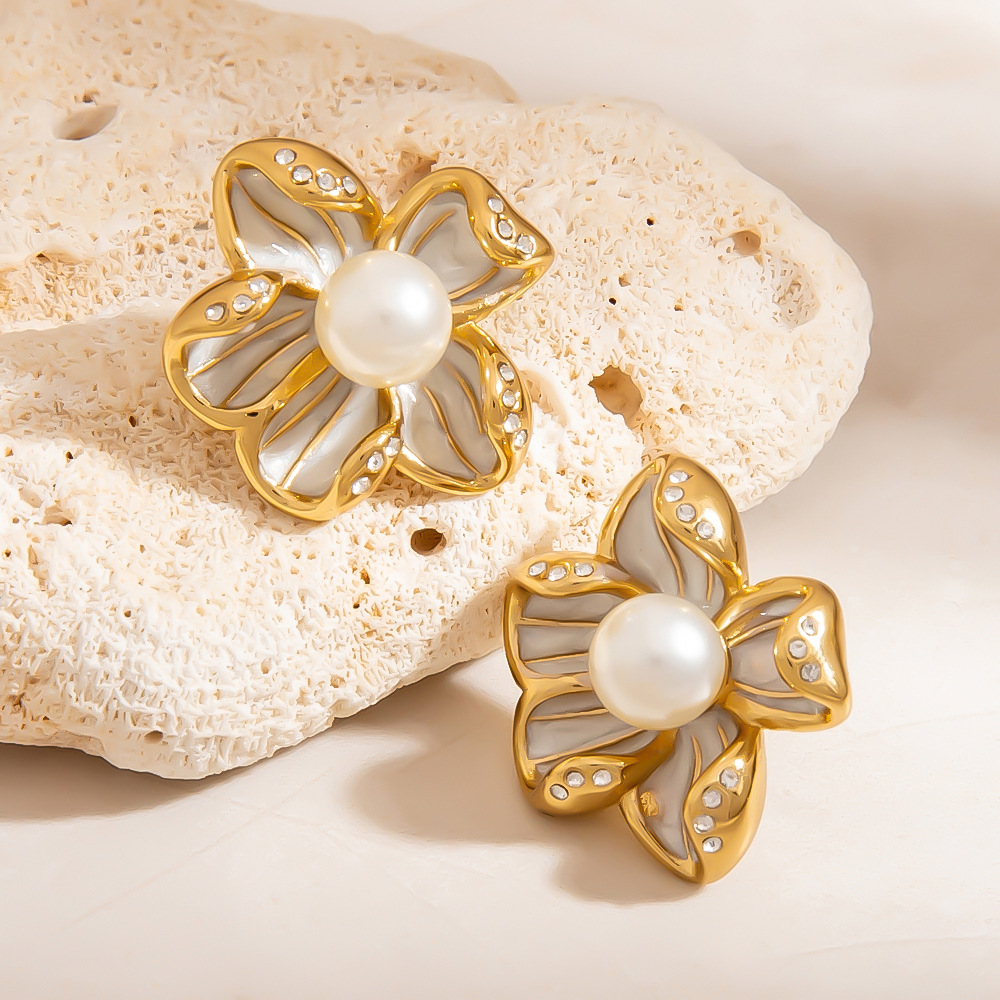 Pearl Flower Earrings
