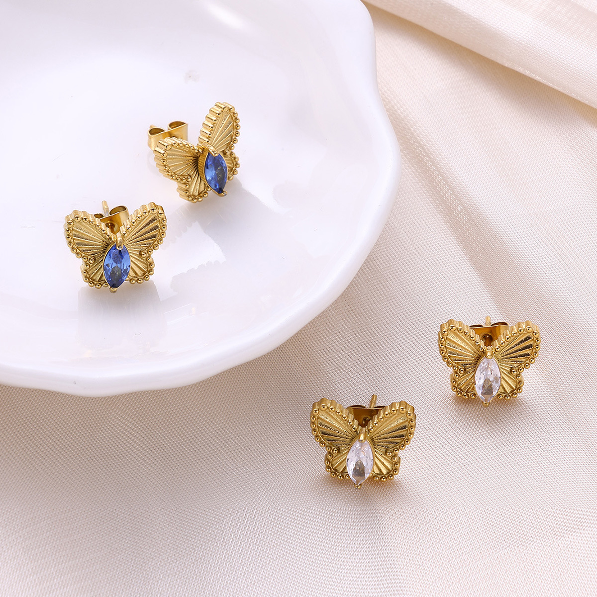 Butterfly Pearl Geometric Earrings
