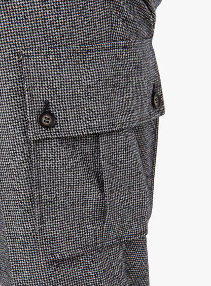 Isla Grey Houndstooth Flannel Cargo