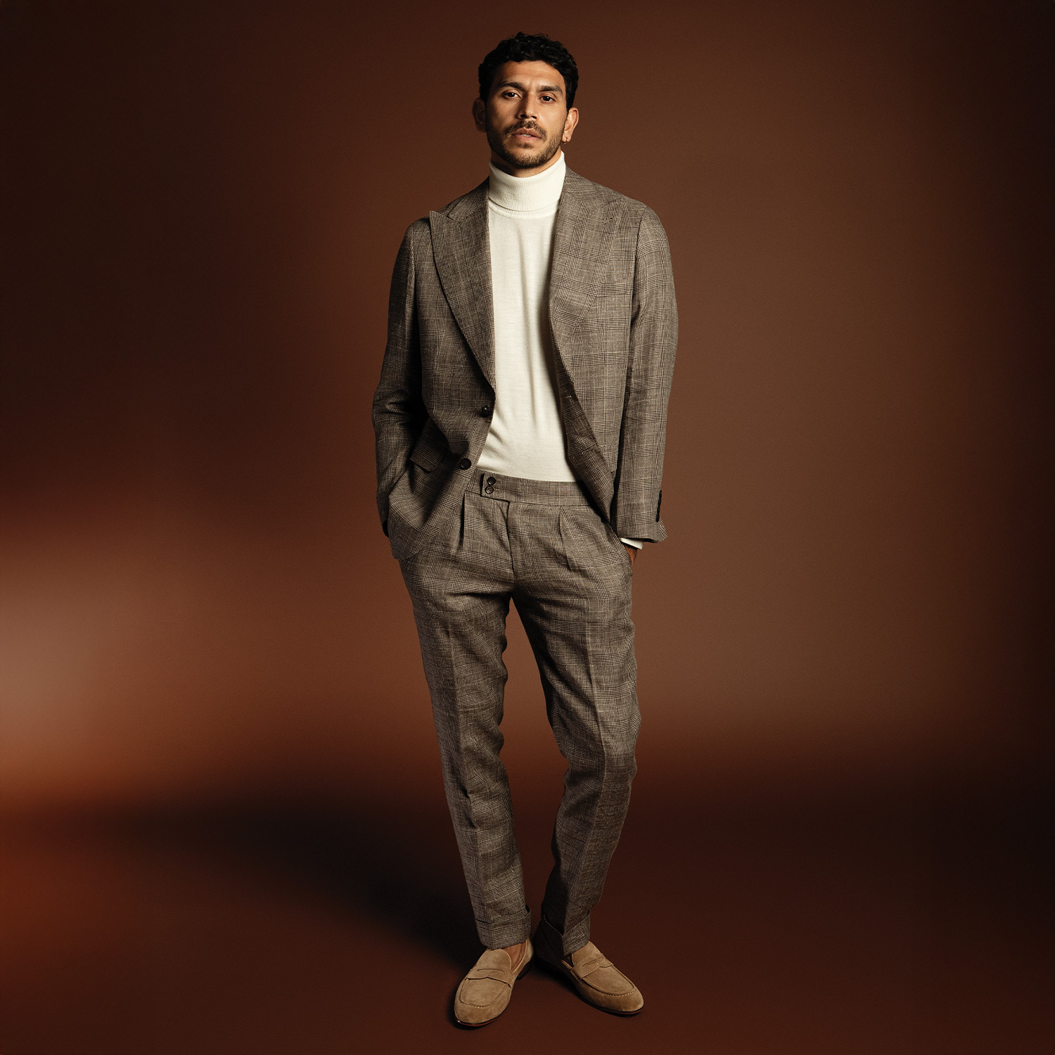 Chinos & Trousers