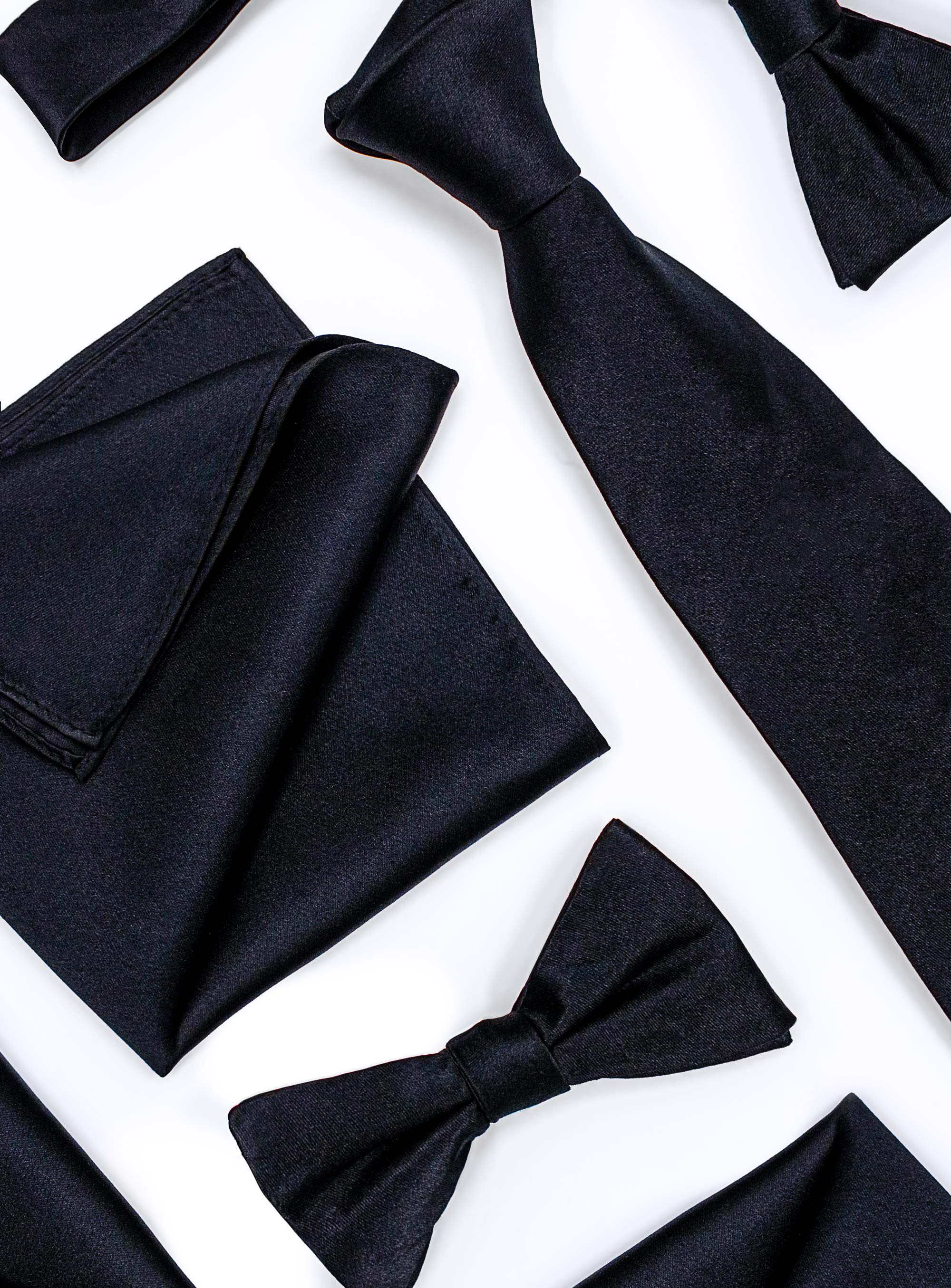 Men {collection_title} Essential Black Silk Tie Peter Jackson