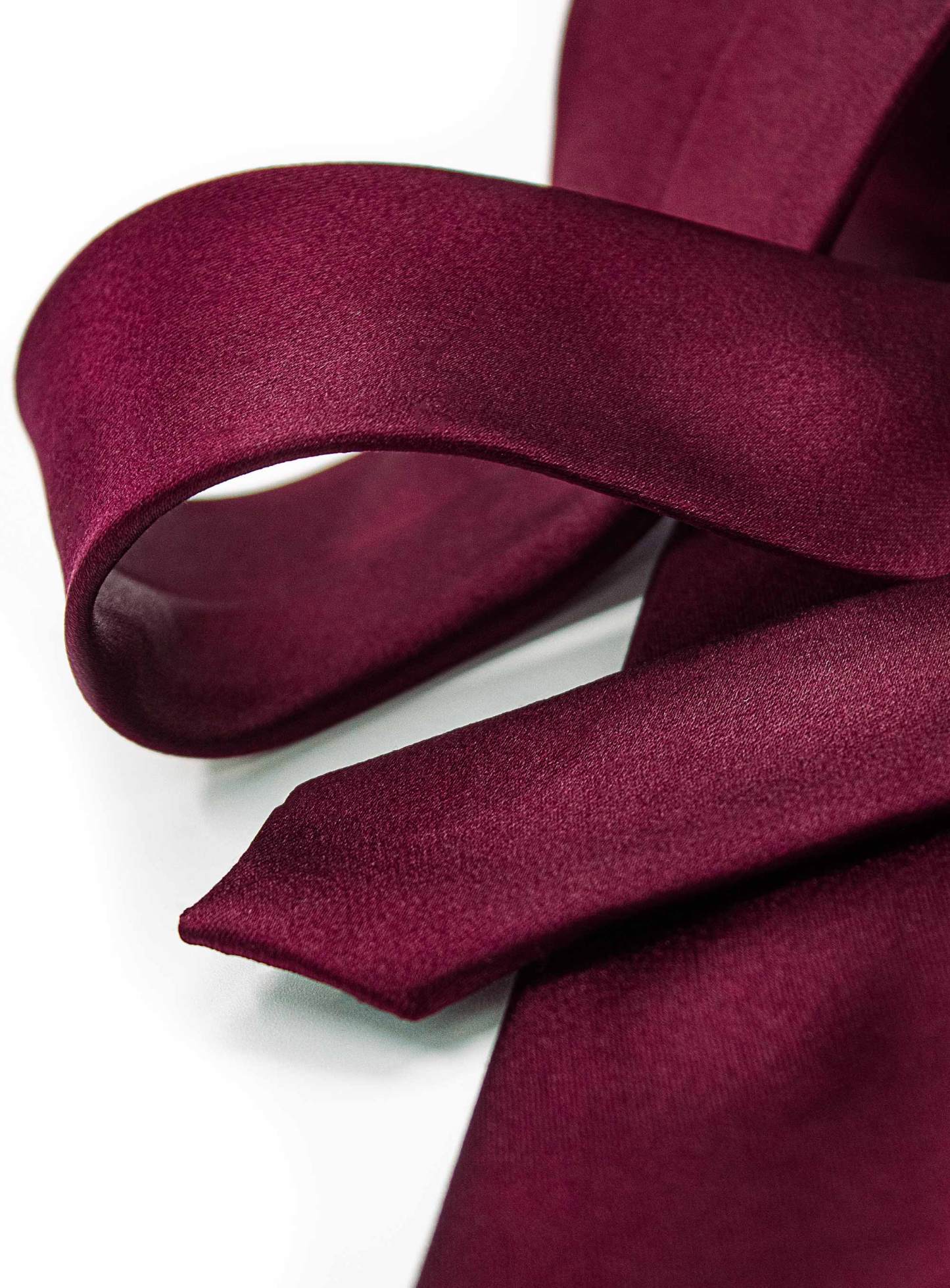 Men {collection_title} Essential Burgundy Silk Tie Peter Jackson