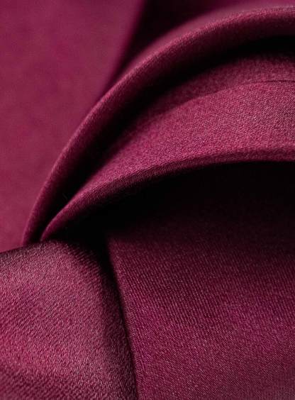 Men {collection_title} Essential Burgundy Silk Tie Peter Jackson