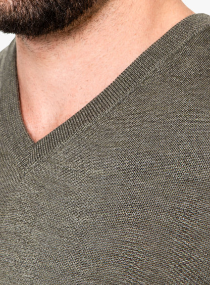 Arco Sage Merino V-Neck Knit