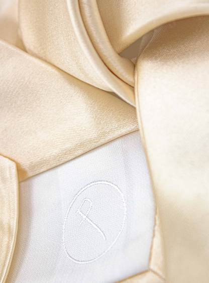 Men {collection_title} Essential Ivory Silk Tie Peter Jackson