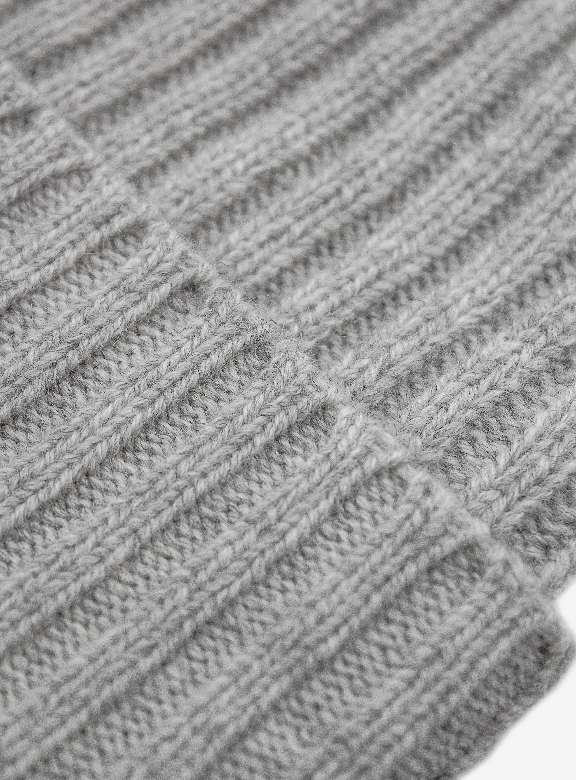 Oatmeal Wool-Cashmere Ribbed Beanie