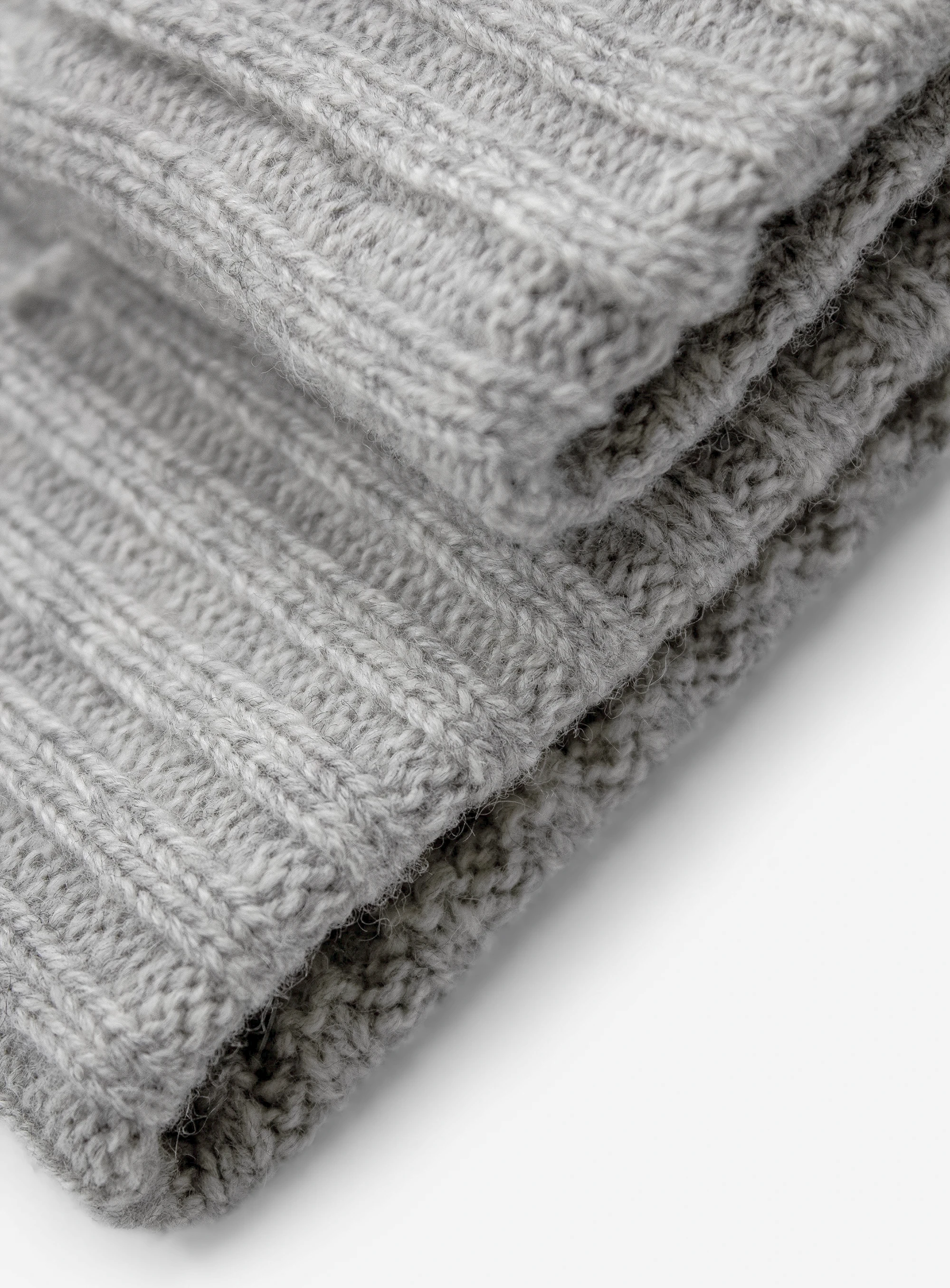 Oatmeal Wool-Cashmere Ribbed Beanie