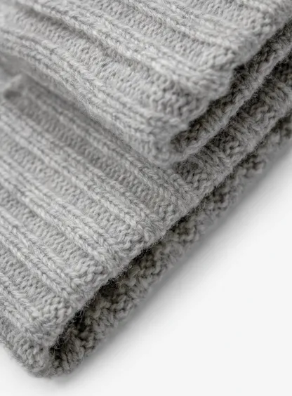 Oatmeal Wool-Cashmere Ribbed Beanie