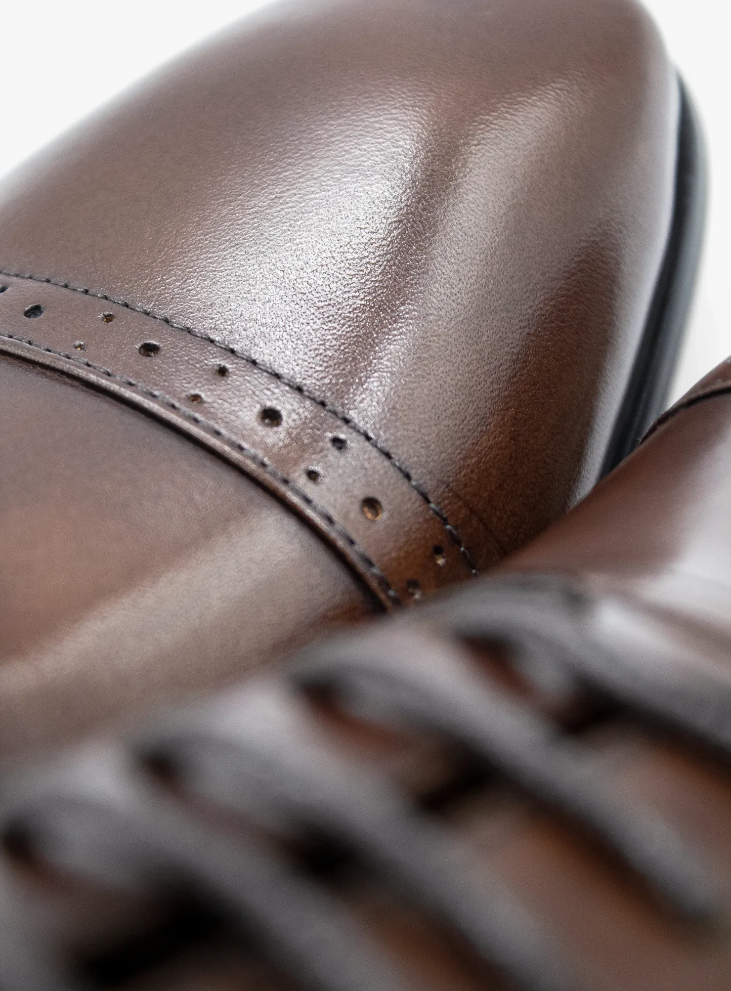 Vieri Brown Cap Derby