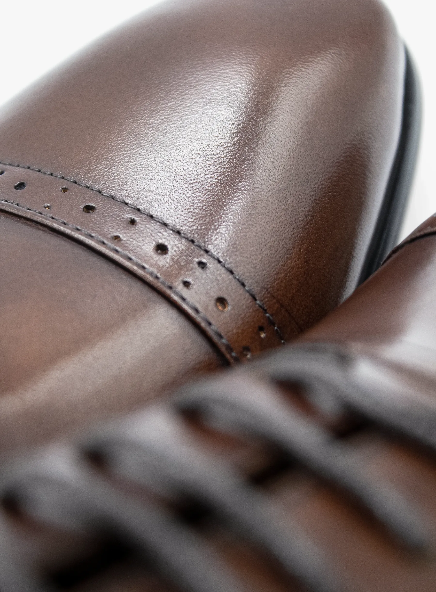 Vieri Brown Cap Derby