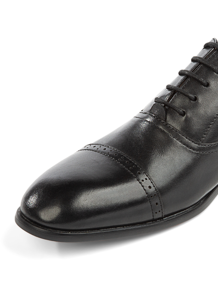 Men {collection_title} Vieri Black Cap Derby Peter Jackson