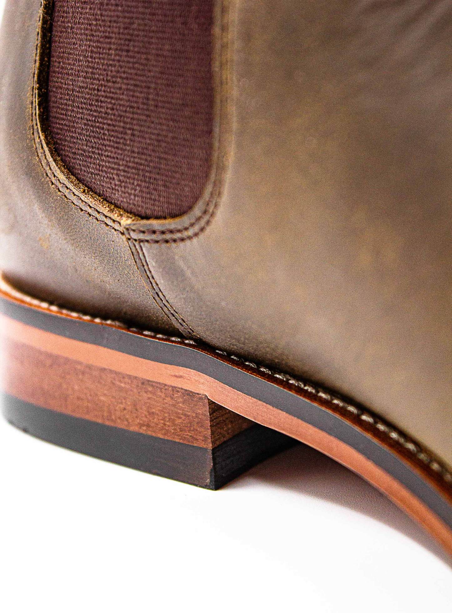Men {collection_title} Bucco Olive Chelsea Boot Peter Jackson