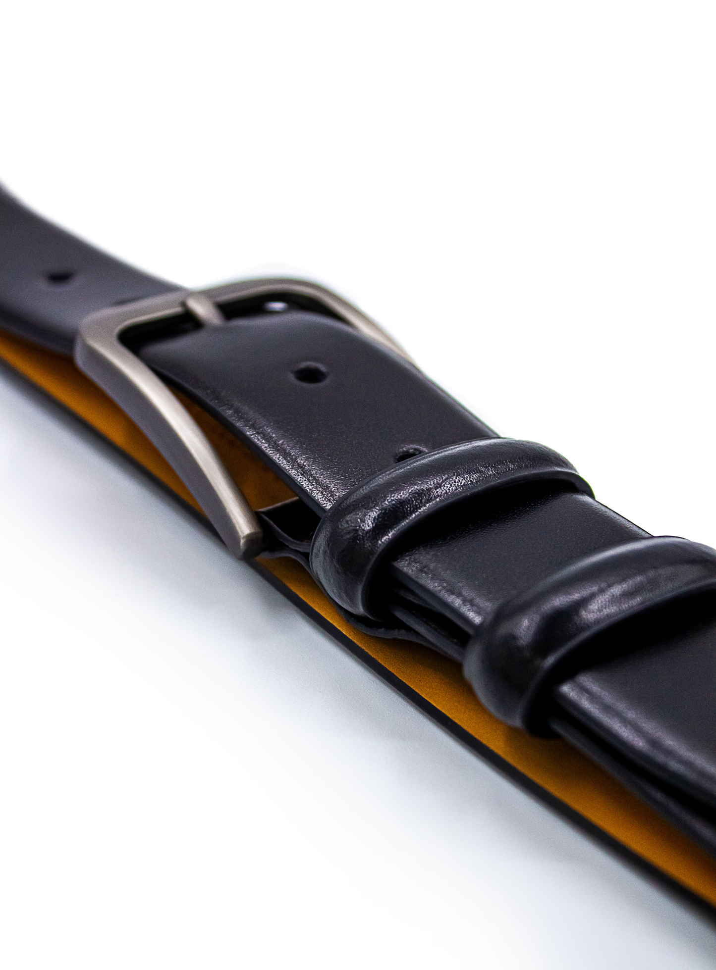 Men {collection_title} Plain Black Belt Peter Jackson