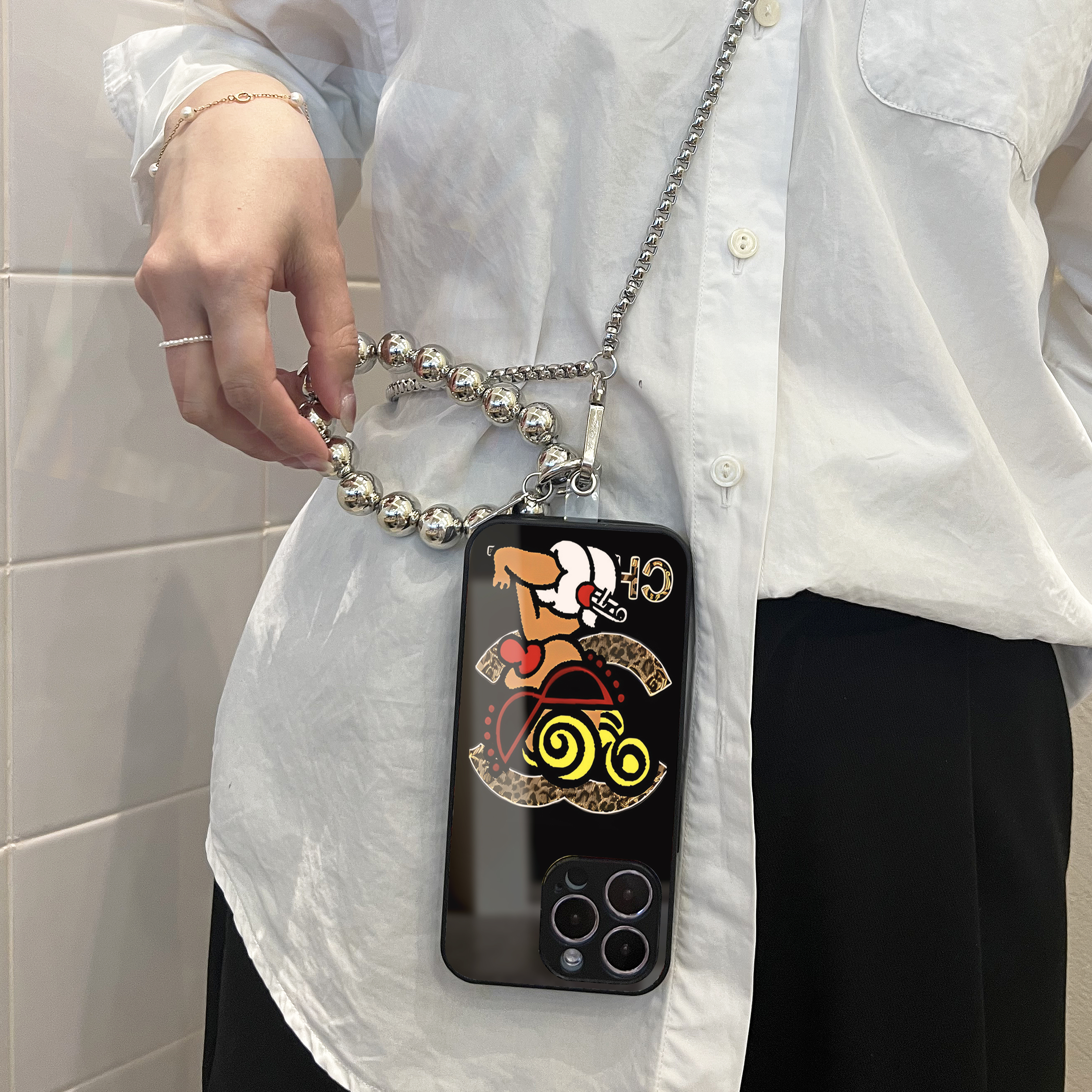 Hysteriamini チェーンショルダー付きiPhoneケース 108-1-12