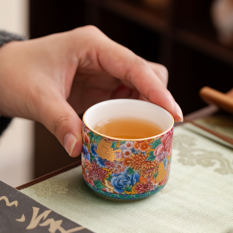 琺瑯彩芳華主人杯