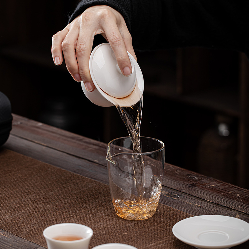 羊脂玉白瓷旅行茶具