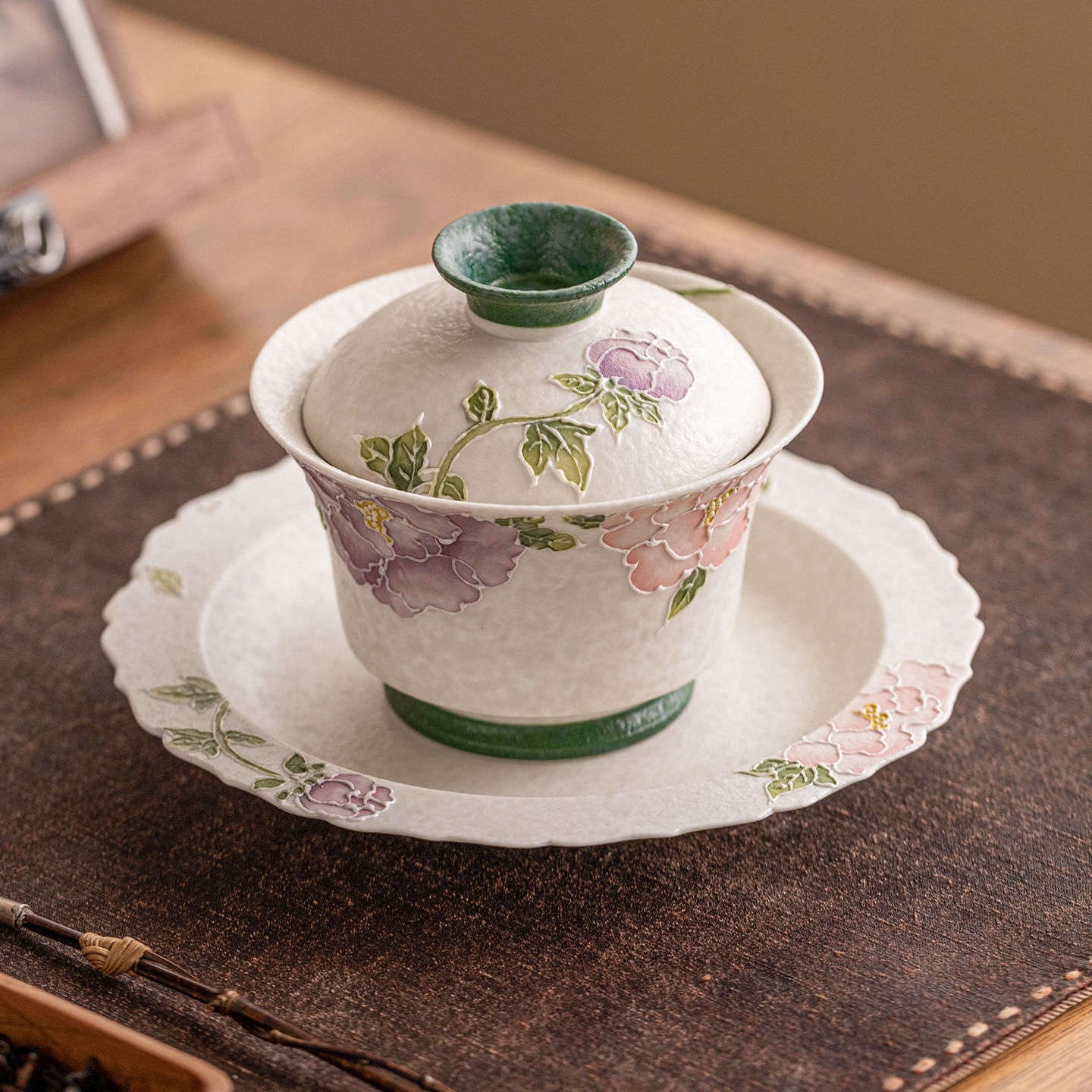 陶瓷手繪堆雕牡丹泡茶茶碗