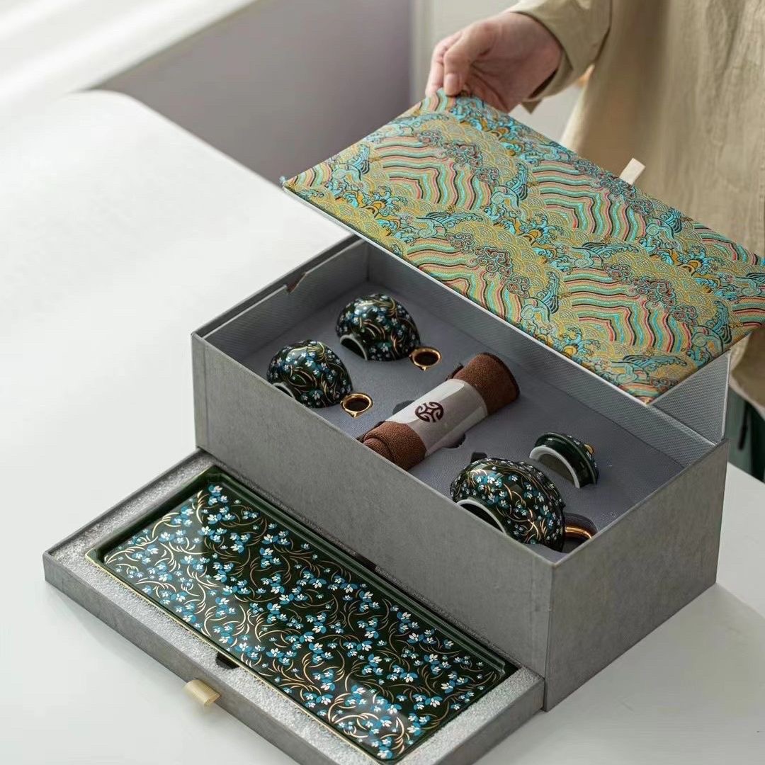 翡翠綠金銀花小套裝