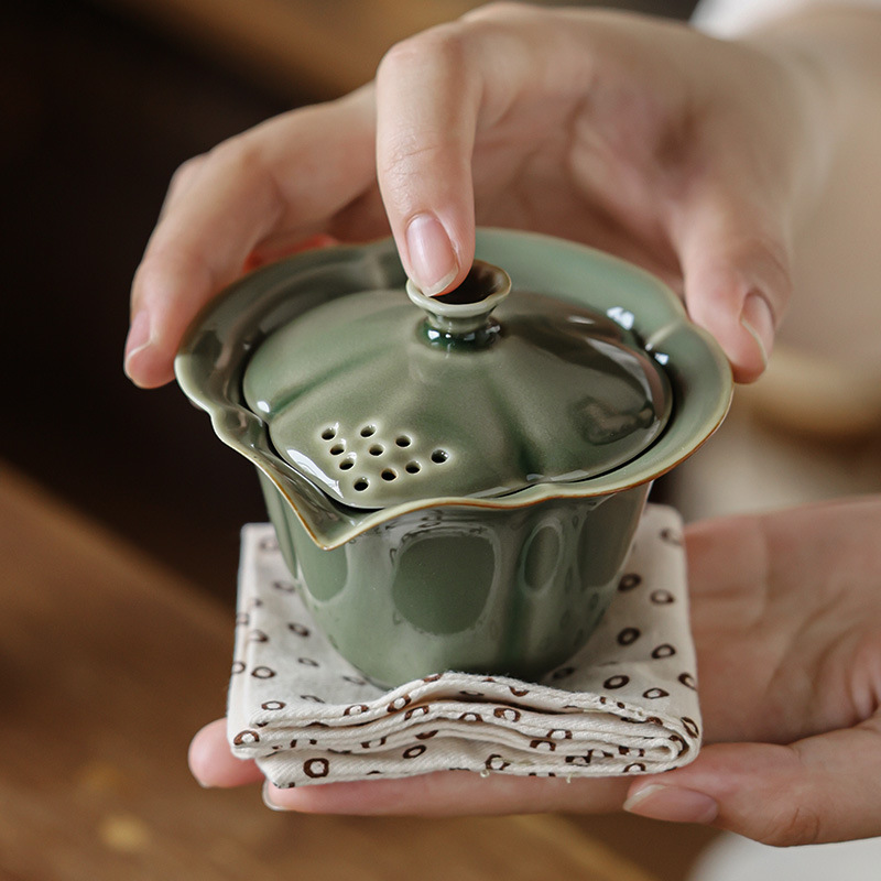 越窑青瓷盖碗手抓壶