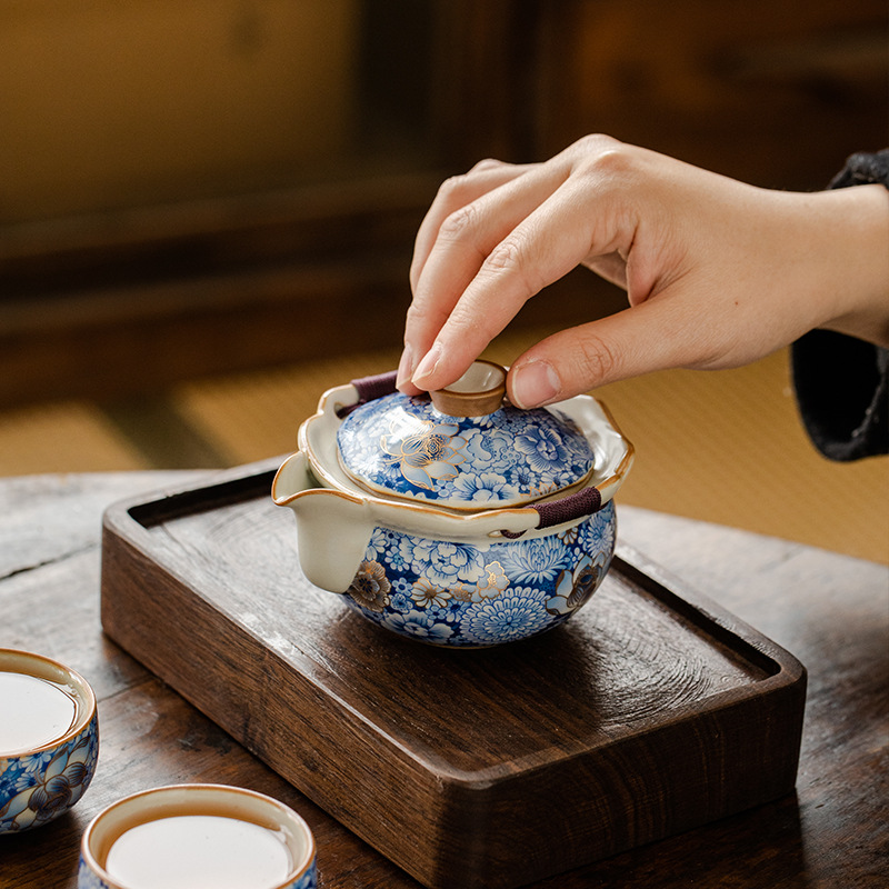 繁花汝窯手抓壺