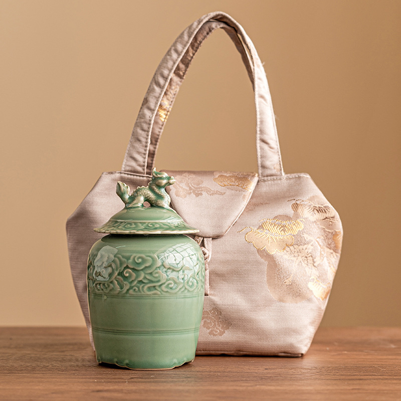 復古越窯青瓷龍騰四海茶葉罐