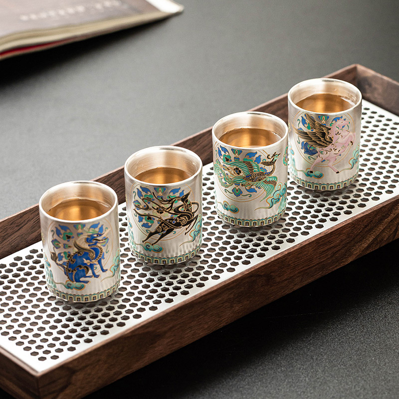 鎏銀四只裝直身杯