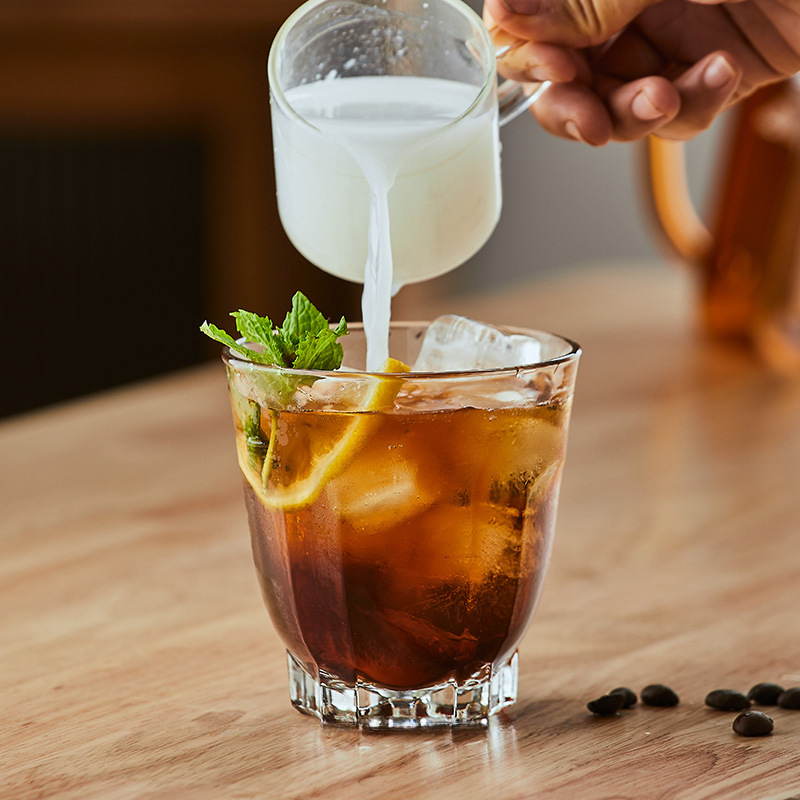 拉花拿鐵咖啡杯