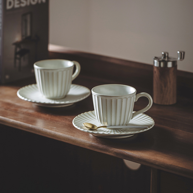 日本羅馬紋象牙白復古粗陶咖啡杯