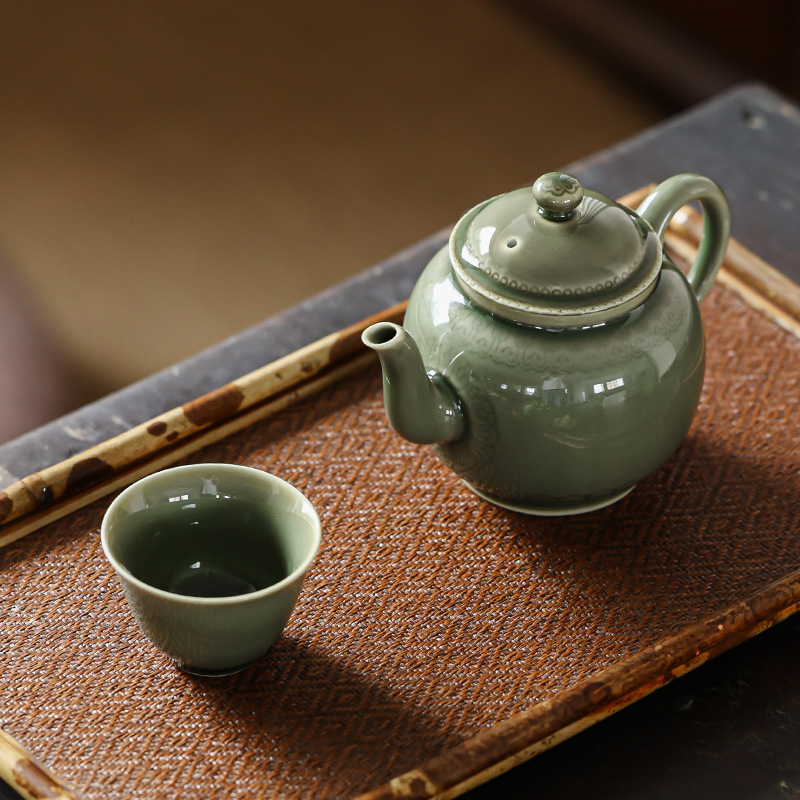 越窯青瓷茶壺