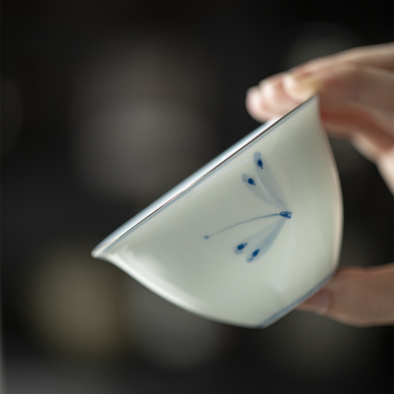 手繪青花陶瓷蓋碗蜻蜓吻釉
