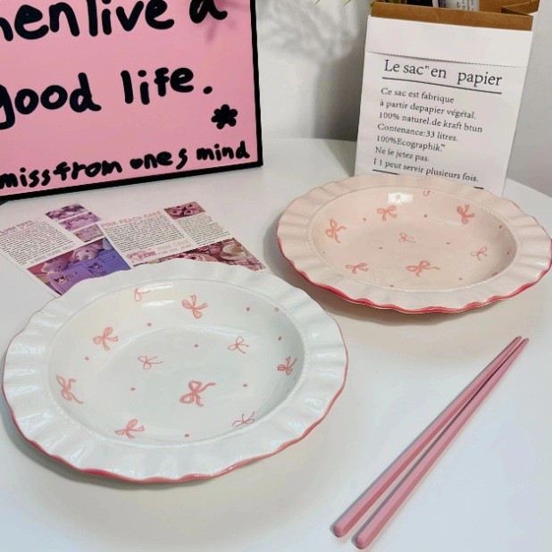 可愛蝴蝶結盤子