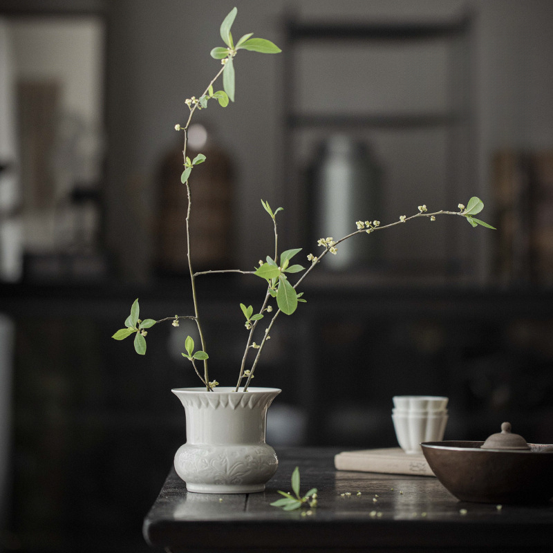 草木灰釉浮雕祥鹿建水