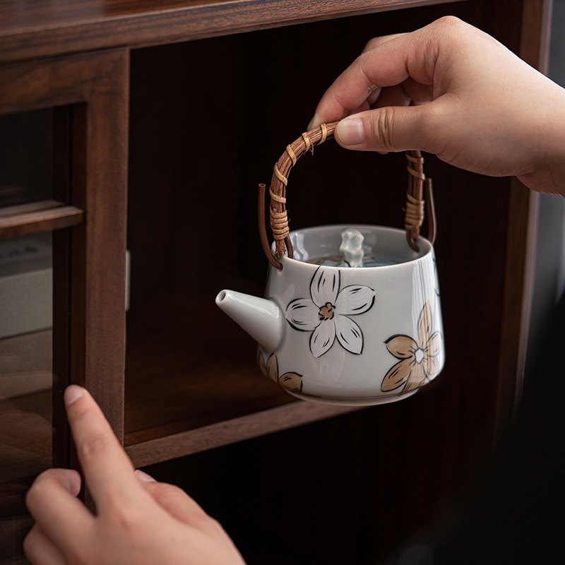 釉下彩日式櫻花藤編提梁壺