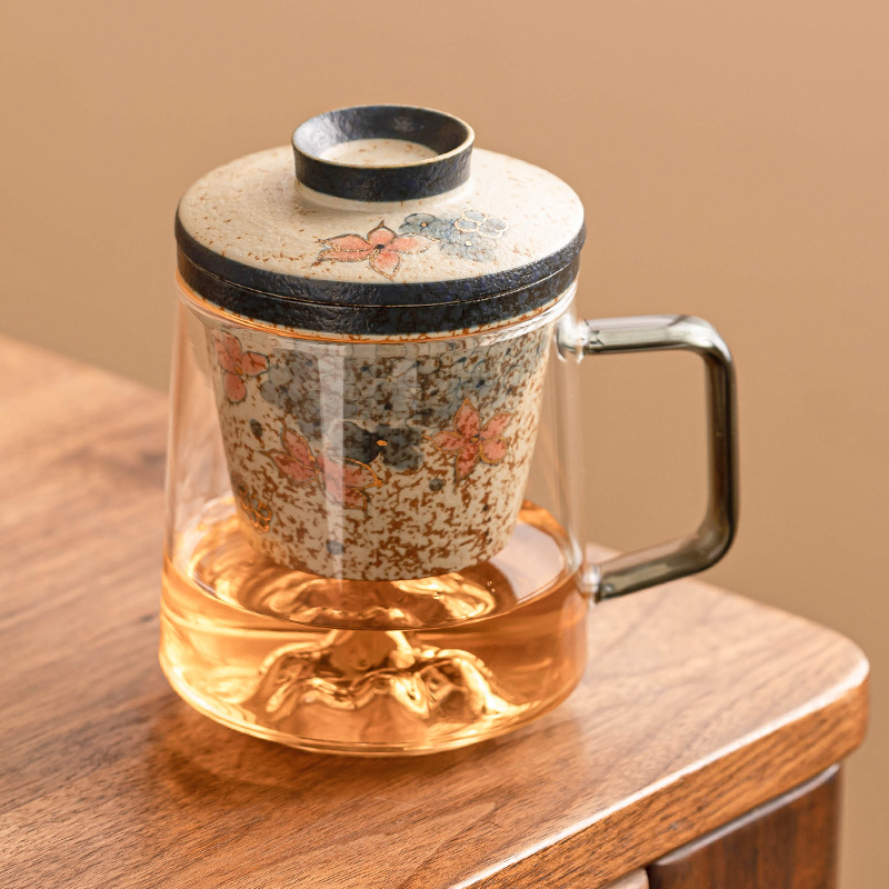 青花火石紅玻璃茶杯