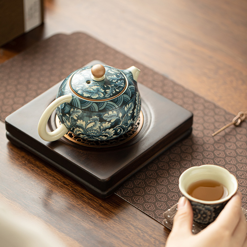 手工青花汝窑萬花西施壺