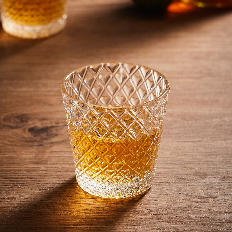 高顏值愛心玻璃威士忌酒杯