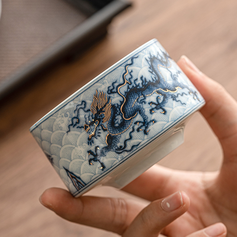 青龍金銀錯龍紋直口主人杯