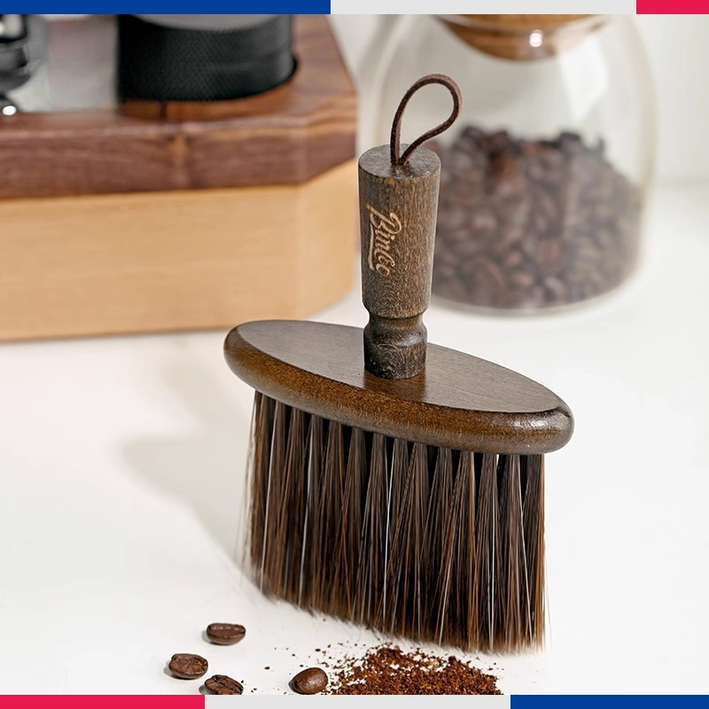 咖啡粉吧檯縫隙刷