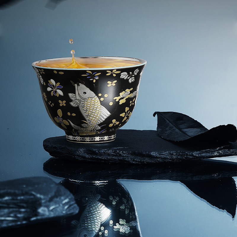 魚藻紋金銀錯琺瑯彩鎏銀茶具