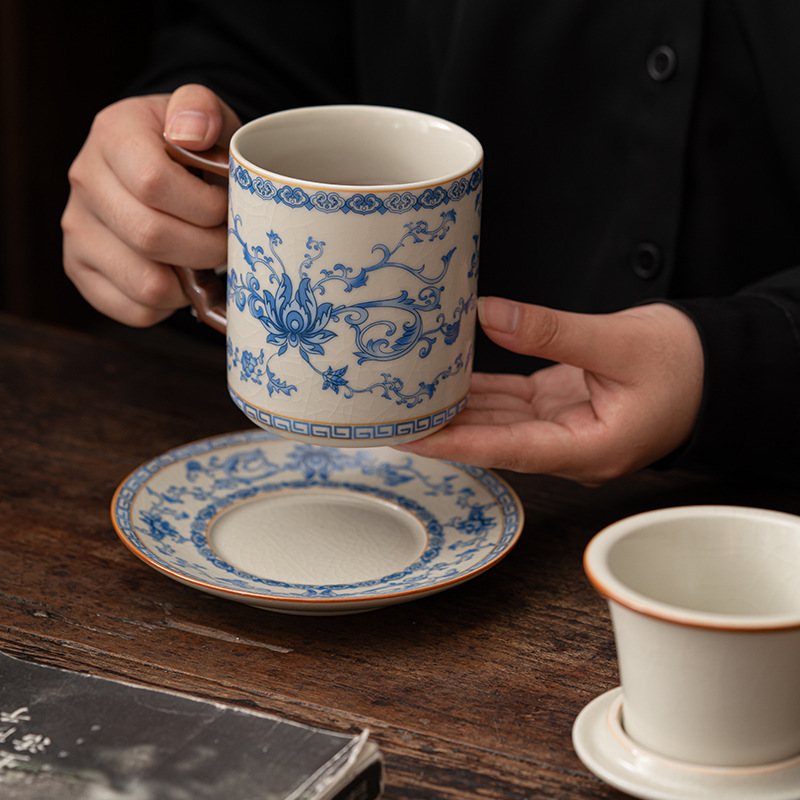 米黃汝窯繁花辦公杯