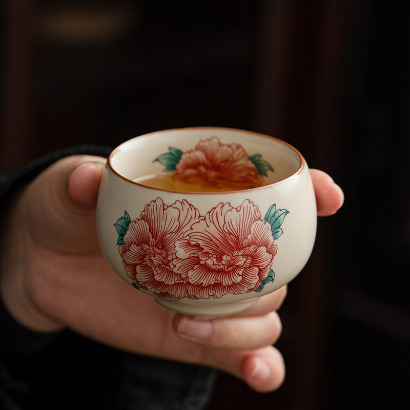 汝窯牡丹花龍蛋杯