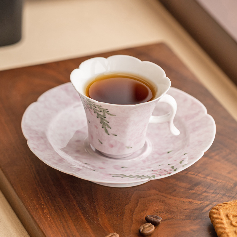 手繪紫藤花咖啡杯