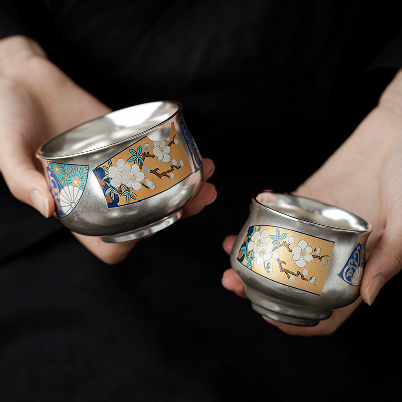 鎏銀萬花品茗杯