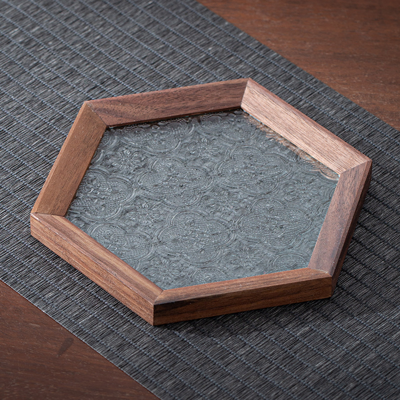 胡桃木窗戶玻璃杯墊