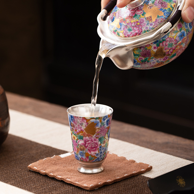 琺瑯彩999鎏銀品茗杯