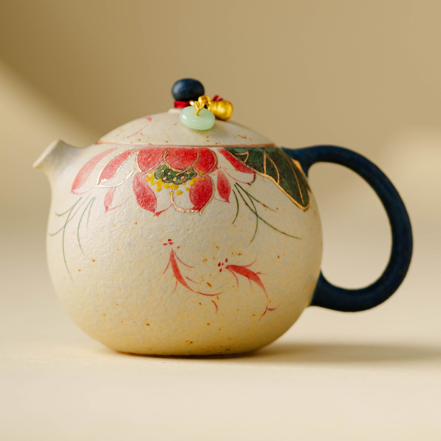 青花火石紅提溜錦鯉戲荷西施壺