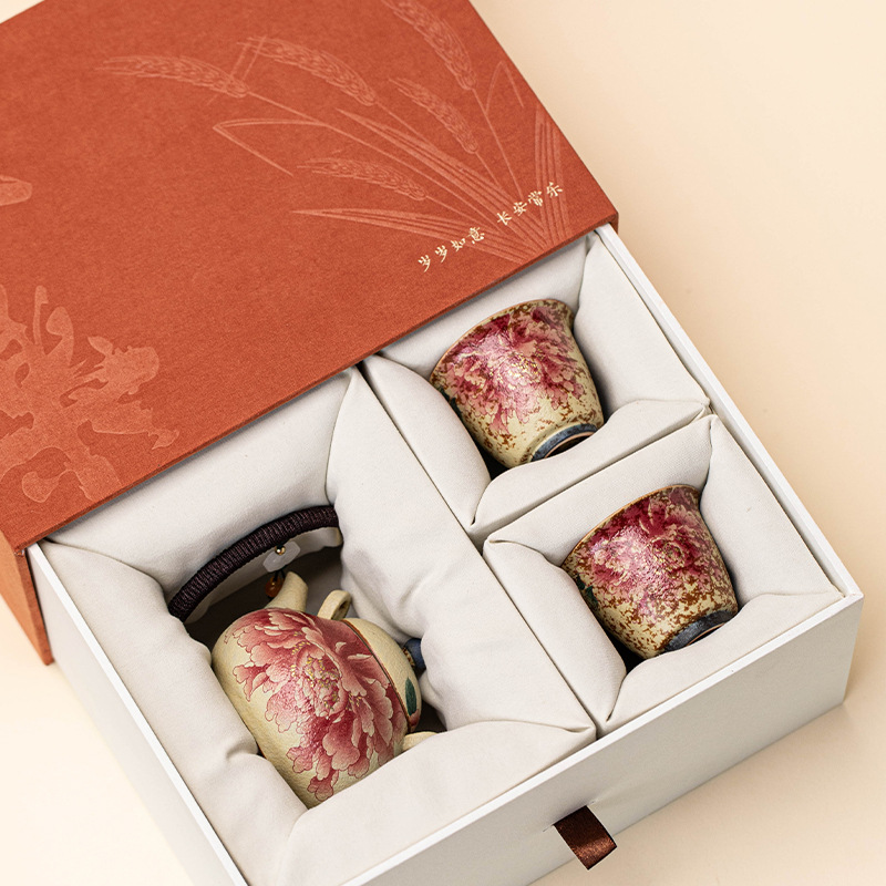 青花火石紅提梁壺一壺兩杯