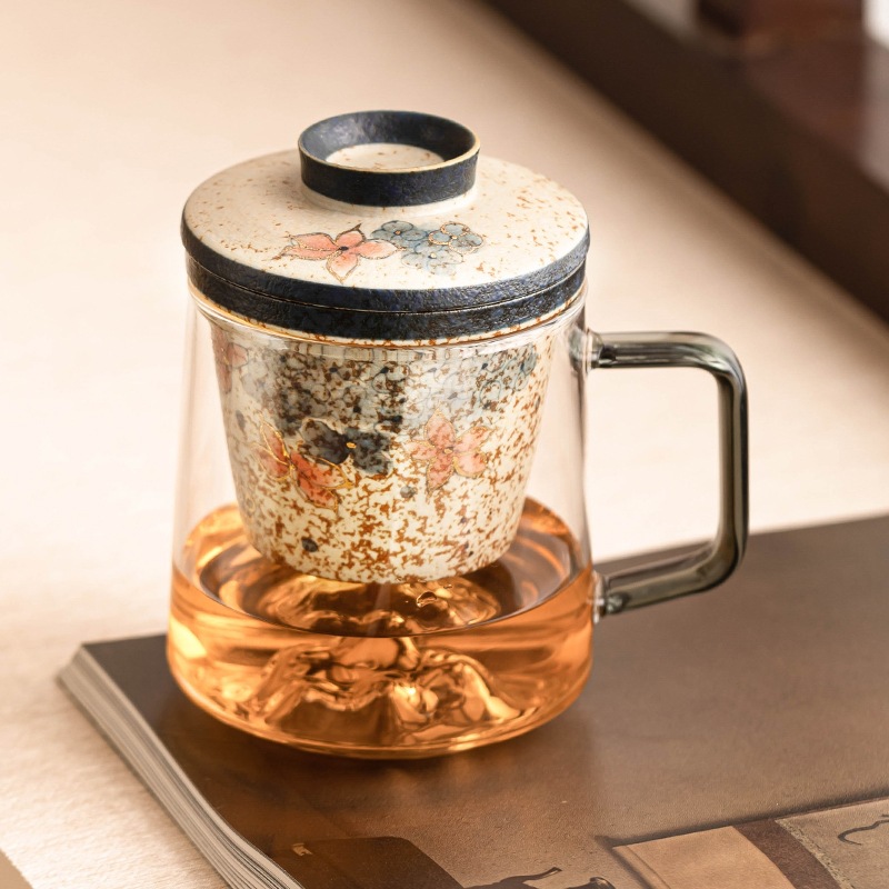 青花火石紅玻璃茶杯