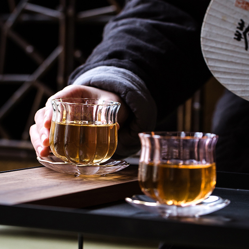 玻璃花瓣品茗杯