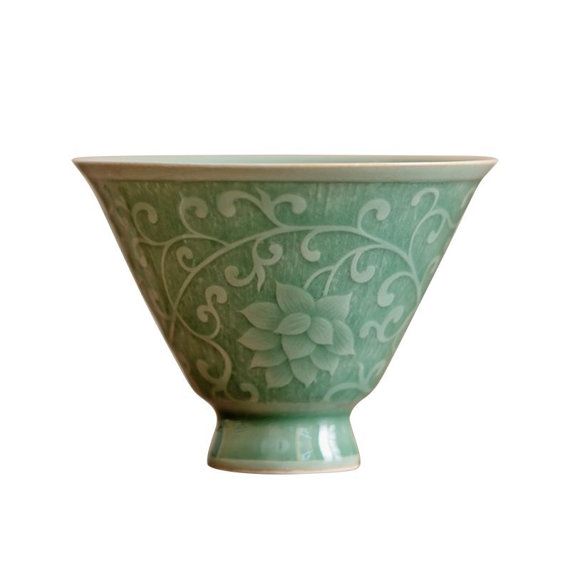 梅子青影雕斗笠杯